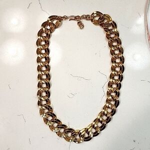 Shiny, chunky gold colored necklace